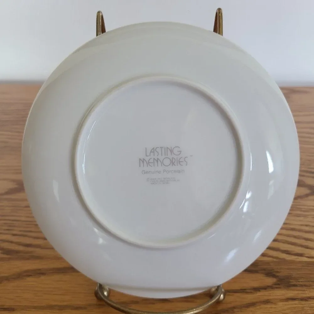 Vintage collector plate